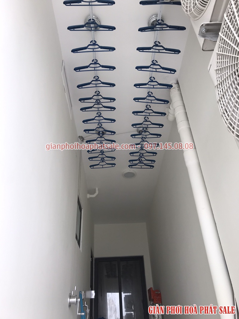 Giàn phơi quần áo chung cư Hoà Phát HP701 Giàn phơi quần áo chung cư Hoà Phát HP701