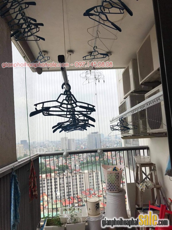 Thay dây cáp, bộ tời giàn phơi Hòa Phát tại chung cư 102 Trường Chinh, nhà anh Phúc - 03